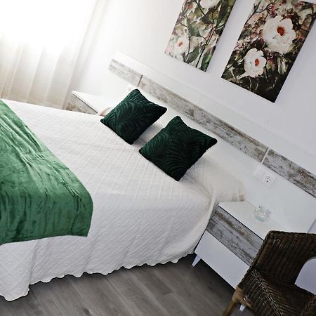 Kasetas Apartment’S Sarria Bagian luar foto